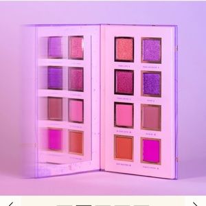 alamar Spanglish pressed pigment palette